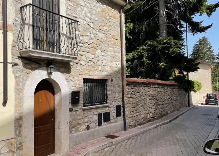 18Th Century Samnium Stone Residence